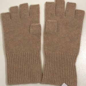 Halogen Accessories - Halogen 100% Cashmere Rib Knit Fingerless Gloves Halogen Accessories - Halogen 100% Cashmere Rib Knit Fingerless Gloves